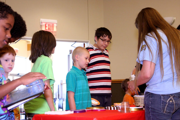 Heights library hosts ice cream social
